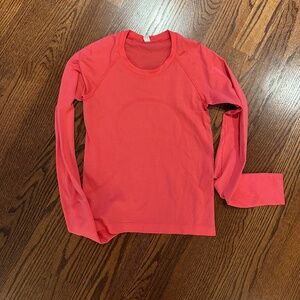Swiftly Tech Long-Sleeve Shirt 2.0 Hip Length
